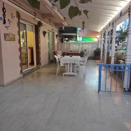 Otel Ayhan Çeşme